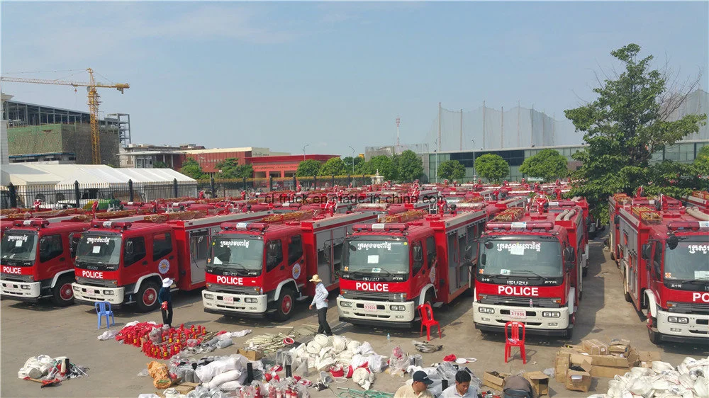 Dongfeng Small Mini off Road Water Tank Fire Truck 3000liters 2000liters